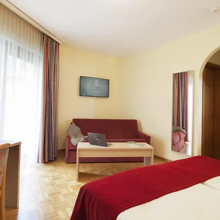 Geranio Au Szálloda 3*