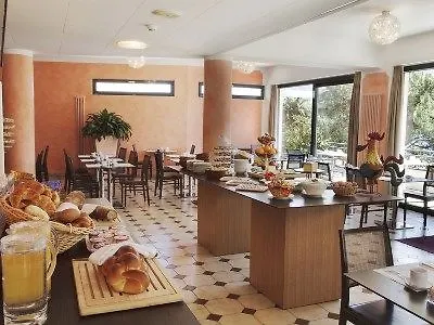 Geranio Au 3* Muralto